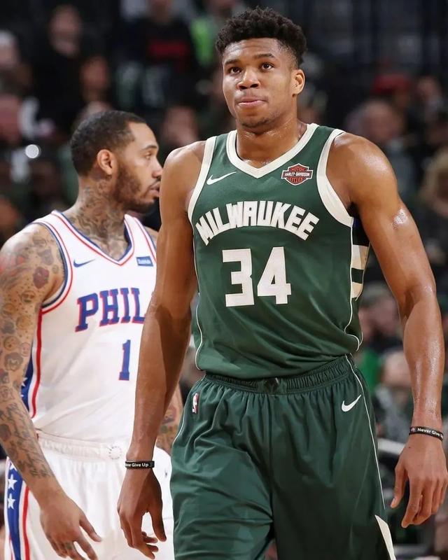 没有退路！申花亚精英最后3轮至少赢下2场，才会有晋级可能（背水一战！申花亚精英末三轮至少取两胜方存出线希望）