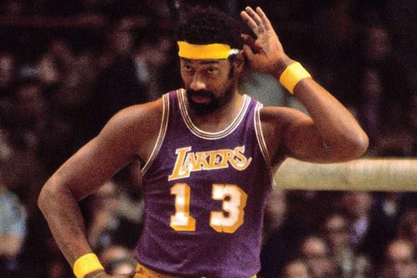 伦纳德谈保罗被裁：很震惊，喜欢和他交流如何提升球队的表现（伦纳德谈保罗被裁：非常意外，常与他探讨如何提升球队）