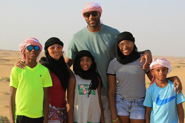 有些瞬间载入史册（那些瞬间终将写进历史）