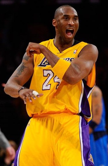 科瓦奇：施洛特贝克是球队领袖有权指出问题，不涉及个人矛盾（科瓦奇：施洛特贝克身为球队领袖，有权直指问题，与个人矛盾无关）