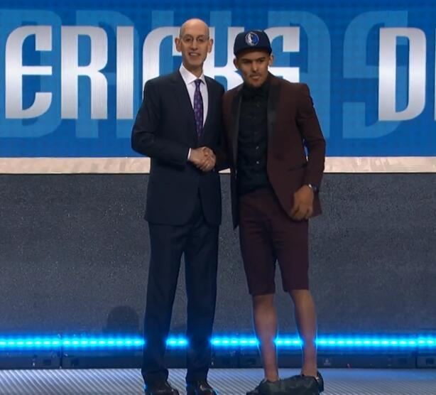 美国足球协会2025年赞助收入创八年新高（美国足协2025年赞助收入达八年峰值）