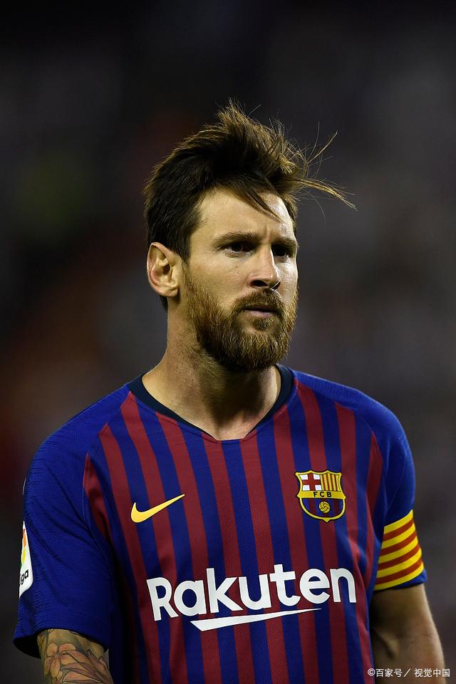 足协官方：征集2026赛季足协杯资格赛承办地，比赛1月举行（足协发布公告：面向全国征集2026赛季足协杯资格赛承办地，比赛定于1月进行）