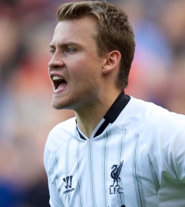 沪媒：莱昂纳多很可能因伤缺战柔佛，加布里埃尔也大概率缺席（沪媒：莱昂纳多恐因伤缺席对阵柔佛一战，加布里埃尔出战同样成疑）