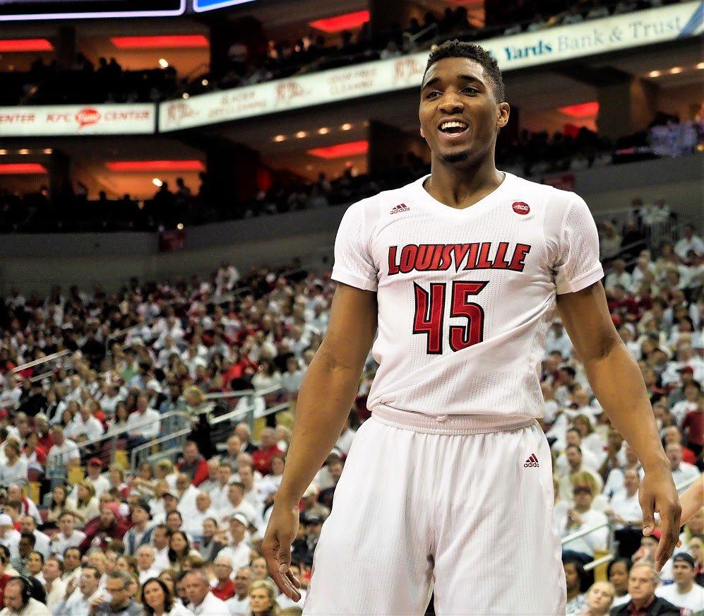 哥伦比亚11月大名单：J罗、迪亚斯领衔，里奥斯、卢库米在列（哥伦比亚公布11月名单：J罗、迪亚斯领衔，里奥斯、卢库米入选）