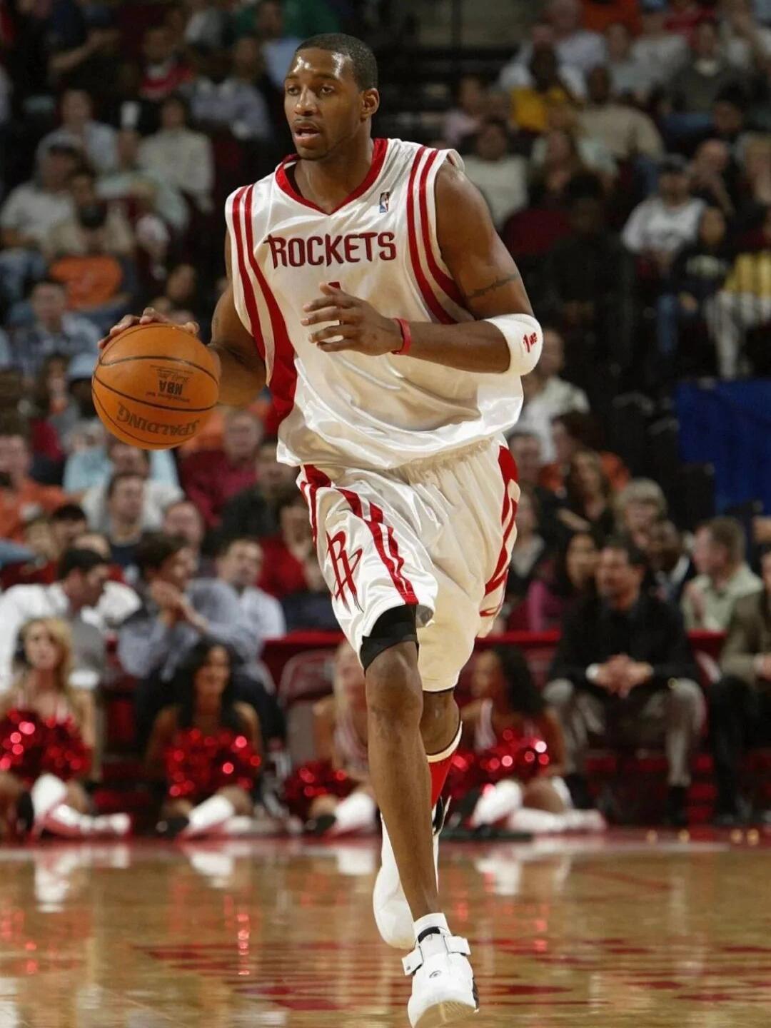 足协杯决赛明晚上演 国安将帅赛前信心十足（足协杯决战明夜打响 国安上下满怀信心）