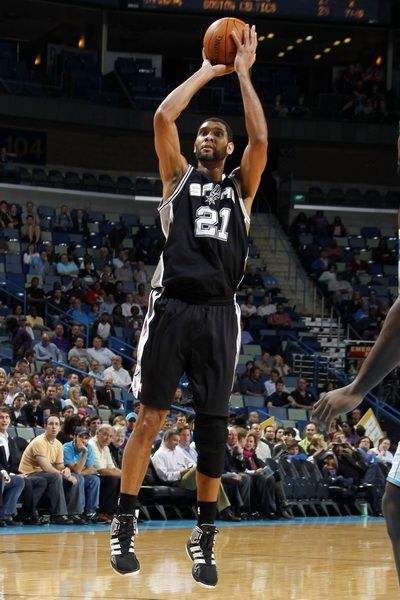 昔日弟子梅西、布斯克茨、阿尔巴美职联夺冠，恩里克表示祝贺（昔日爱将梅西、布斯克茨、阿尔巴捧起美职联冠军，恩里克致贺）