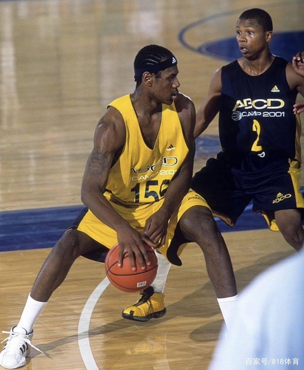 这队踢得像巅峰巴萨（这队踢出巅峰巴萨的风采）