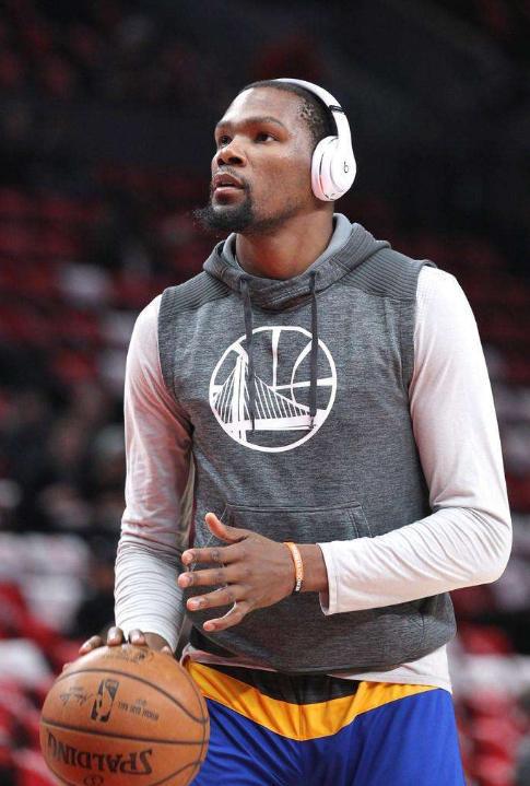 意甲知名评论员：没有莫德里奇和大中锋的米兰，还能算米兰吗？（意甲名嘴发问：缺少莫德里奇与强力中锋的米兰，还能称之为米兰吗？）